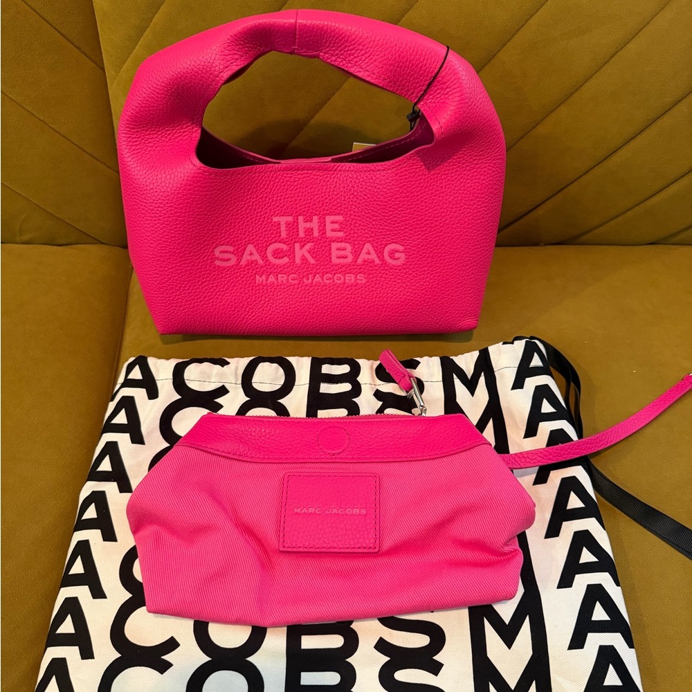 Hot Pink Marc Jacob’s “The Sack Bag” - Picture 3 of 5